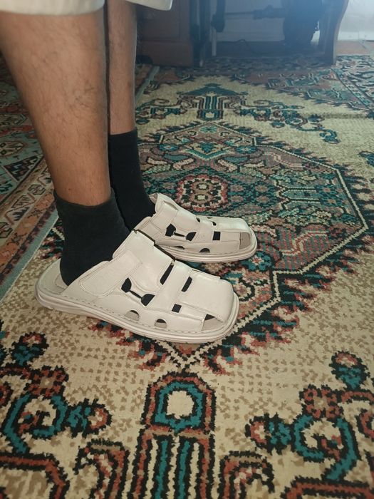 Продам обувь 49 размер новые