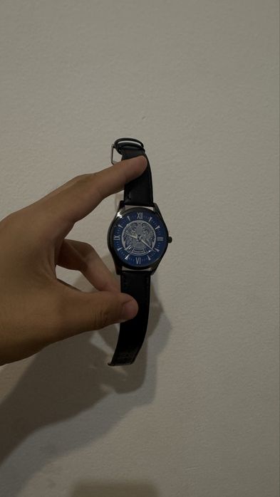 Часы по 8 тыс тг