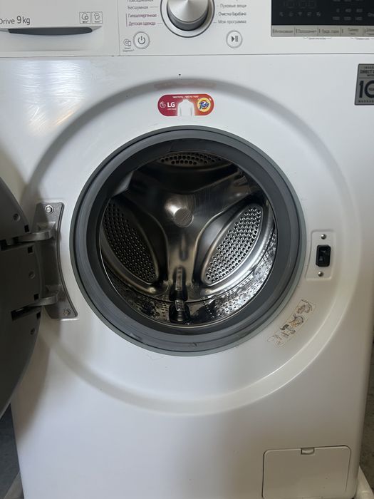 Стиральная машина lG
