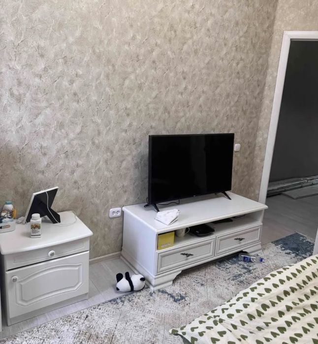 Продается спальный гарнитур