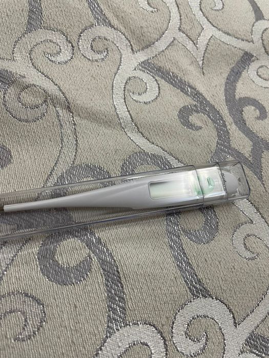 Продам градусник электронный