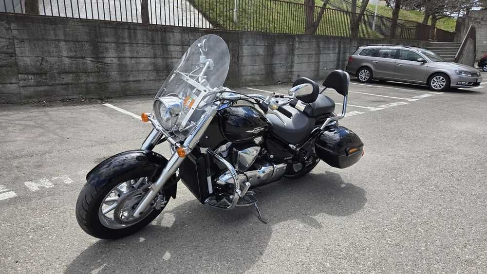 Suzuki Intruder VLR 1800 cc.
