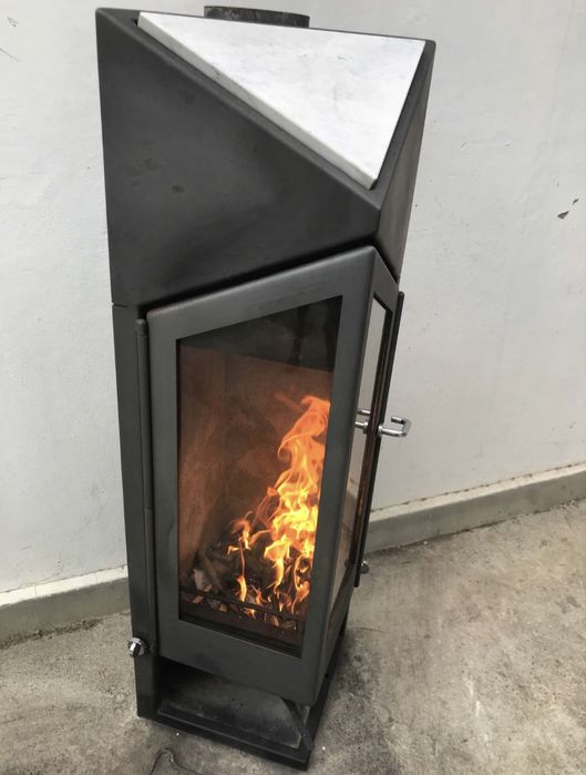 Semineu panoramic Kago Orion lemn soba focar