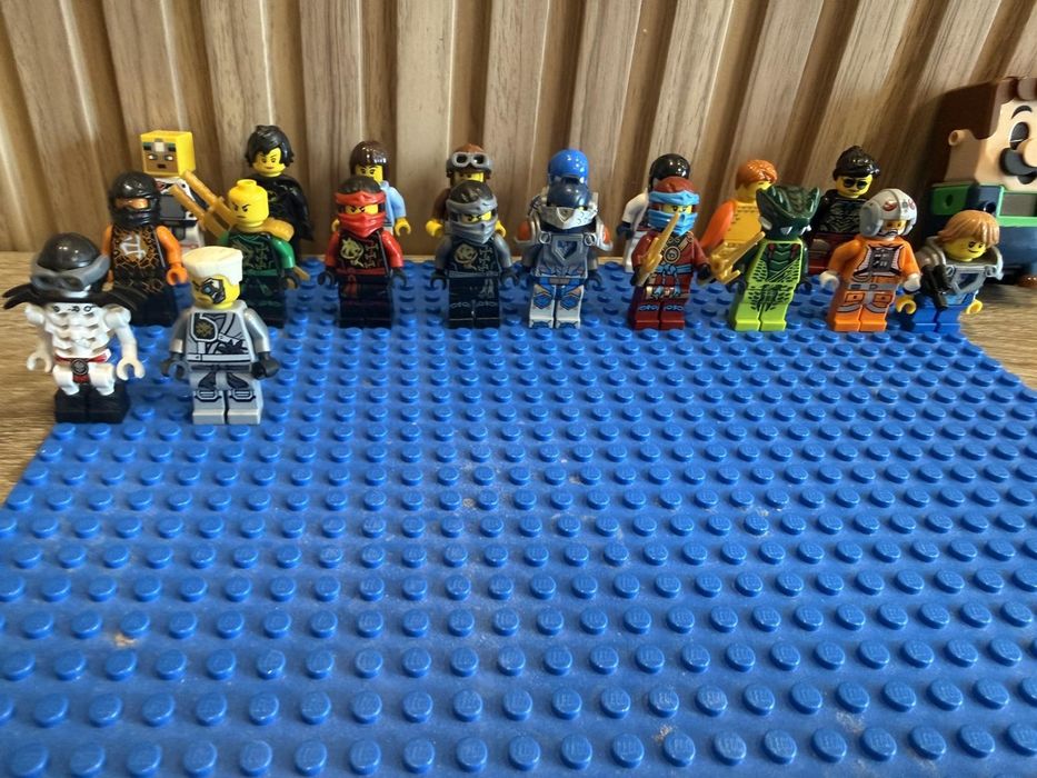 Лот Лего/Lego Ninjago +фигурки и части
