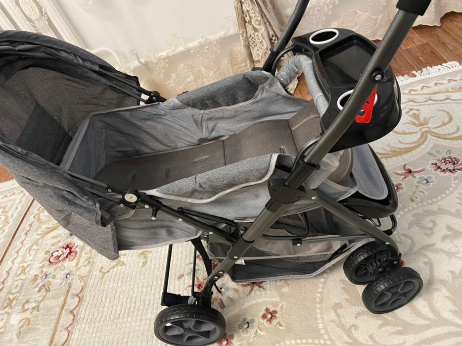 Каляска почти новый