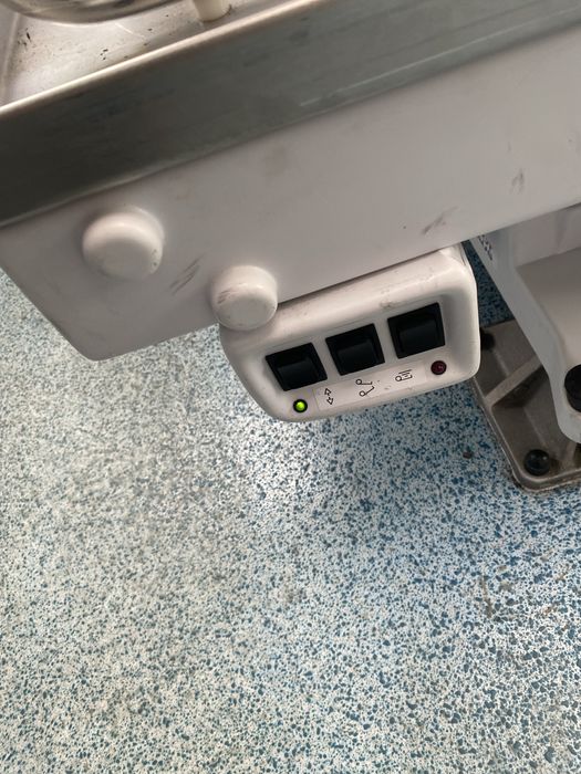 Accesorii ambulanță pat electric cu reglaj