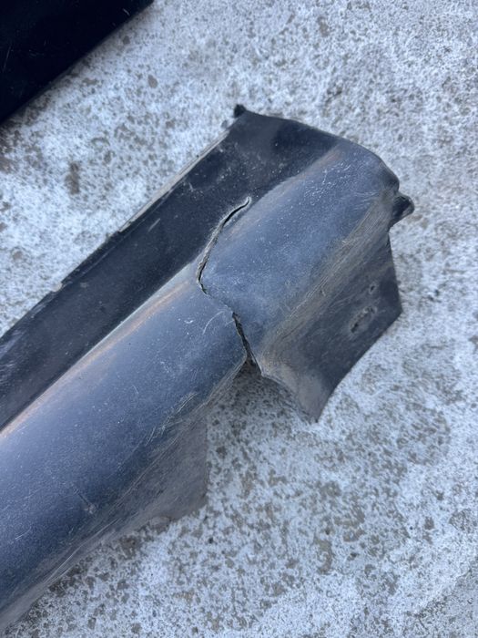 М прагове бмв е90 (m pragove bmw e90)