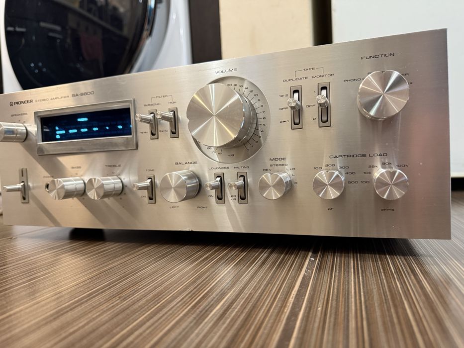 Pioneer SA-8800 Качествен стерео усилвател