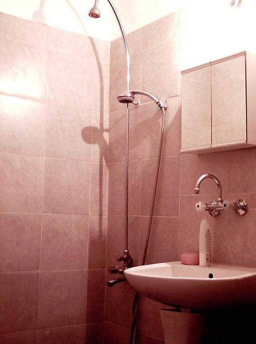 Частно лице дава под наем гарсониера до Гара Подуене