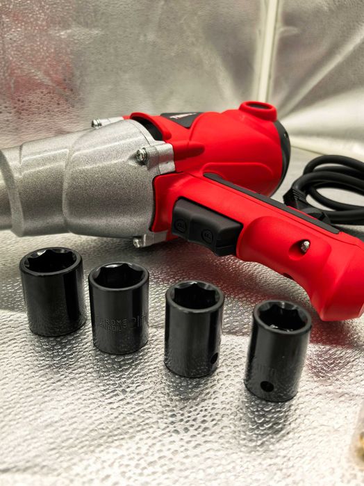 Masina de insurubat cu impact 1010W 450Nm - 299 lei