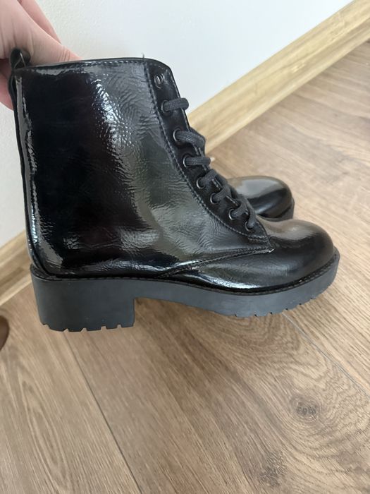 Нови дамски боти 38 р-р