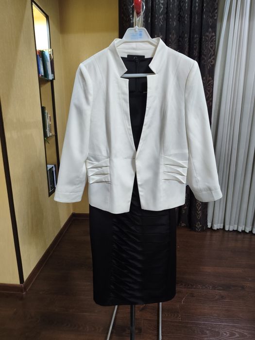 Элегантный костюм-двойка: Жакет и Платье