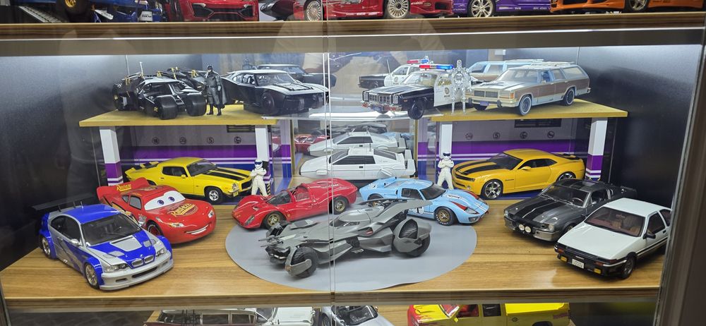 Продаётся моделки 1-18