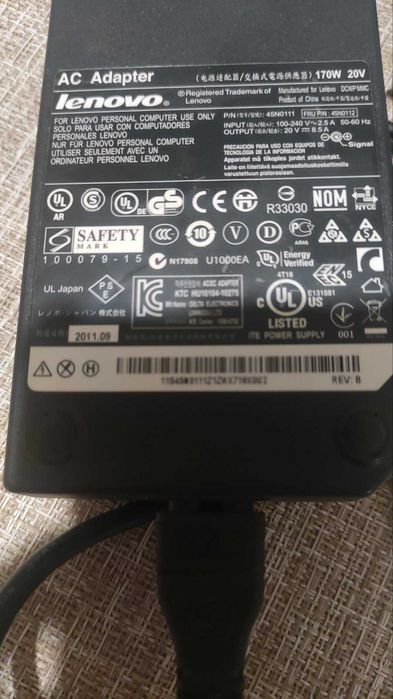 Адаптер за лаптоп Lenovo 20V 8,5A 170W оригинален