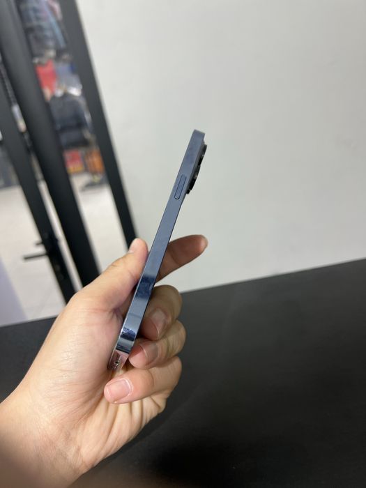 Iphone 13 pro ideal holatda