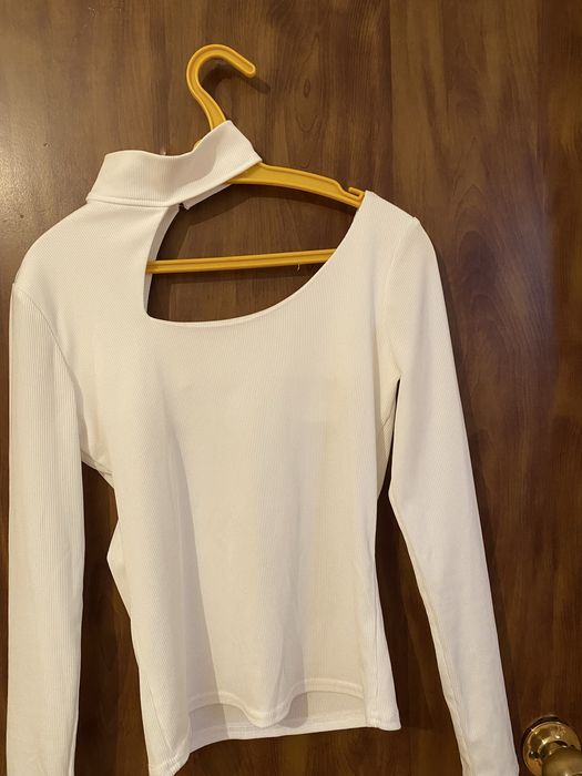 .   Женские  кофты  продам . Листайте