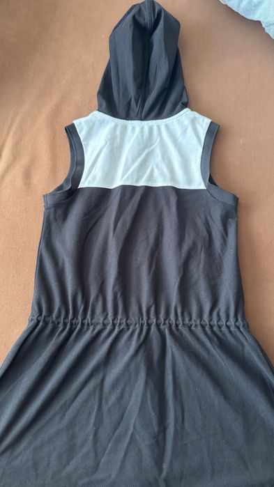 Оригинална рокля DKNY