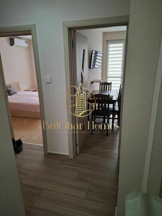 Дава се под наем Тристаен апартамент в Варна, Колхозен пазар - 85 кв.м за 548.25 € - Снимка #6