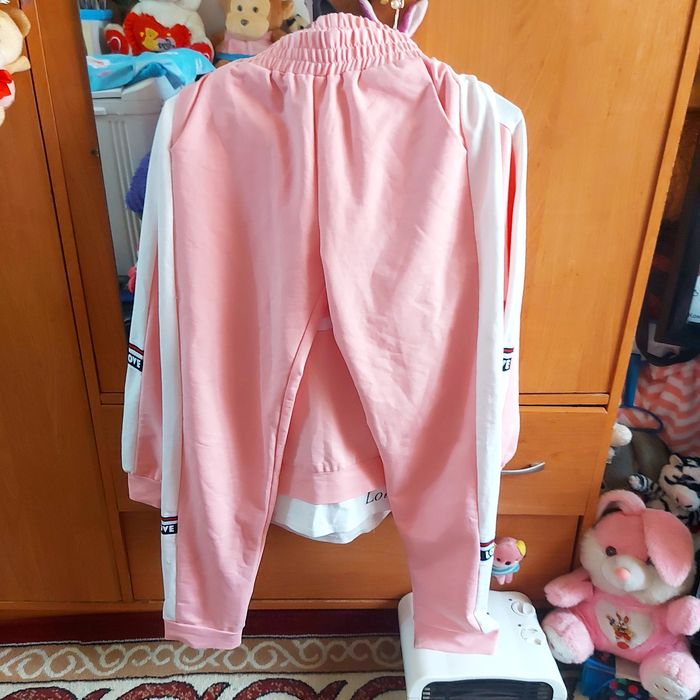 Продам костюм летний