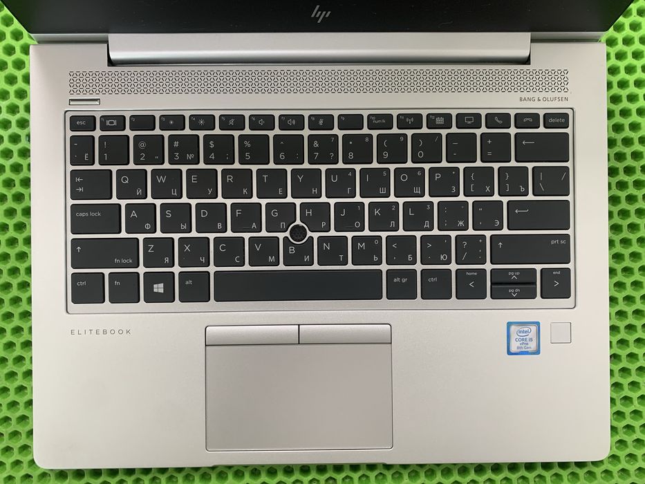 Ультрабук HP Elitebook.