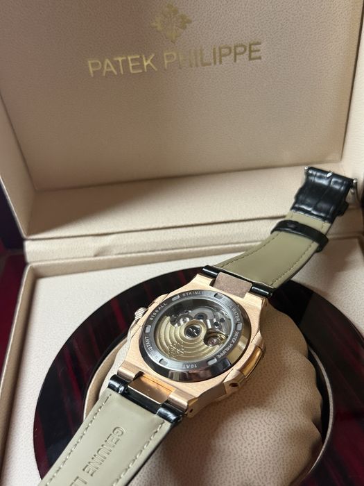 Patek Philippe Nautilus moonphase rosegold