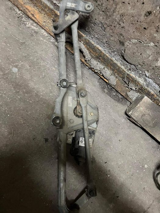 останали части от бмв е 36