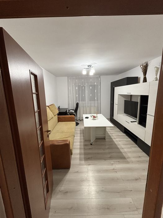 Vand apartament 2 camere 42mp