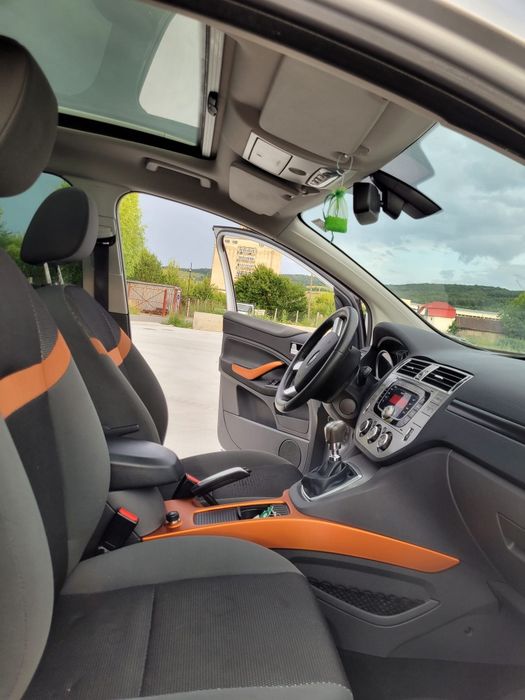 FORD Kuga 2011 — imagine 5