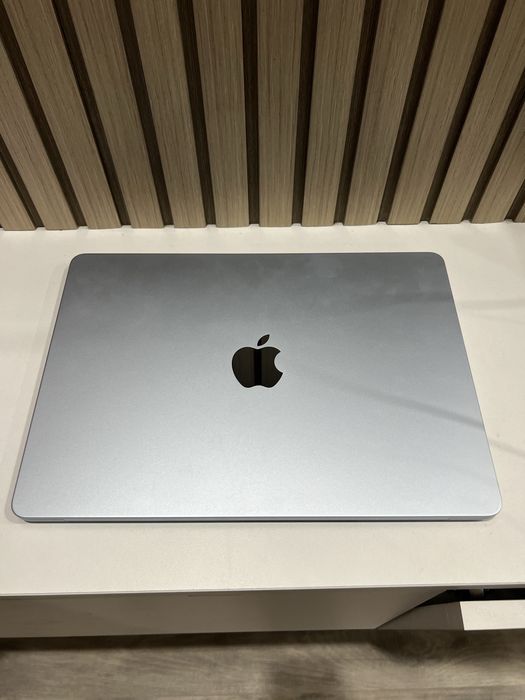 Macbook Air M4, 2025