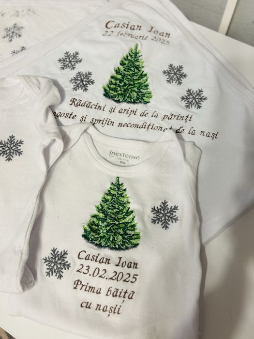 Trusou brodat pentru botez