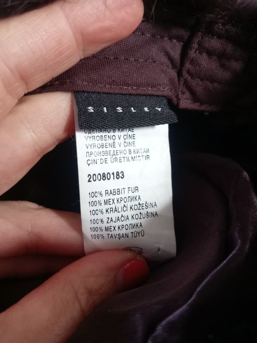 Зимна шапка sisley, заешка кожа с косъм