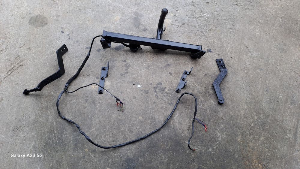 Oригинален теглич за Рено меган 1/ Renault Megane 1