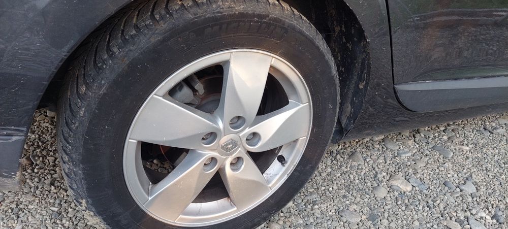 Jante Renault Megane  cu anvelope Michelin