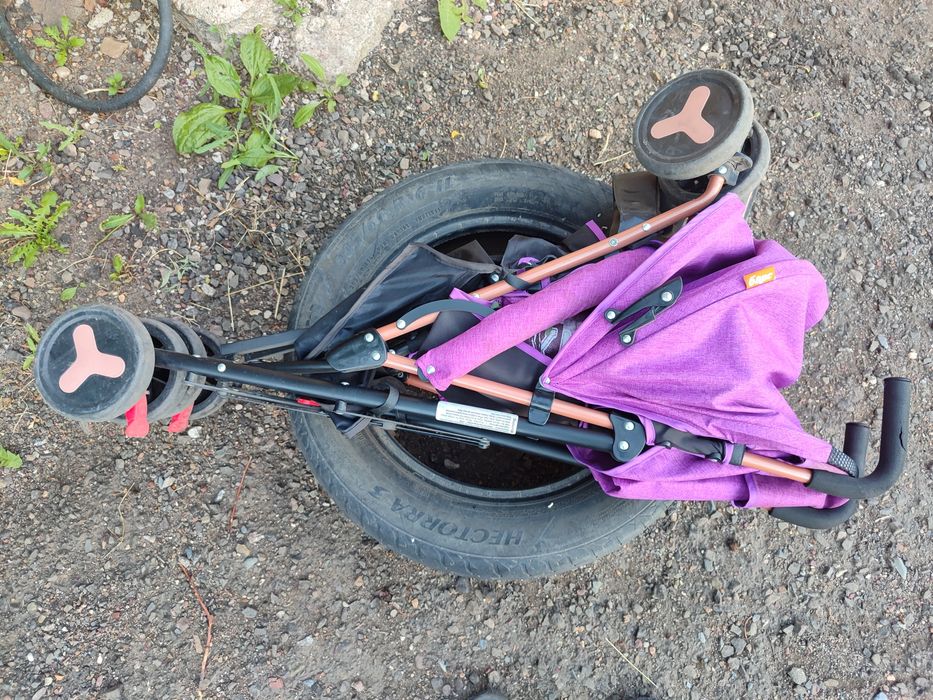 Продам летнюю коляску