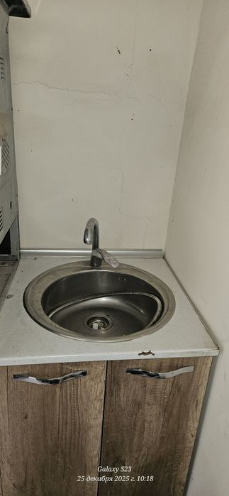 Газовая плита Artel и кухни мебель