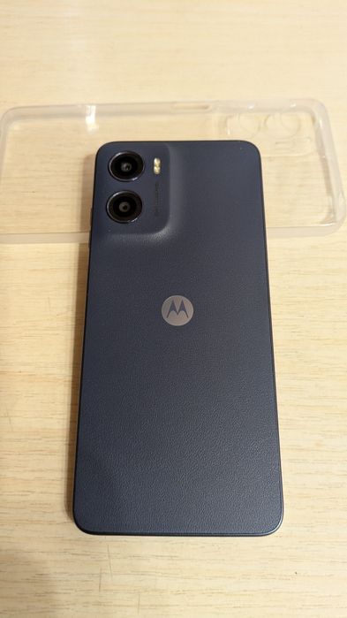 Продавам нов не използван телефон motorola g 05