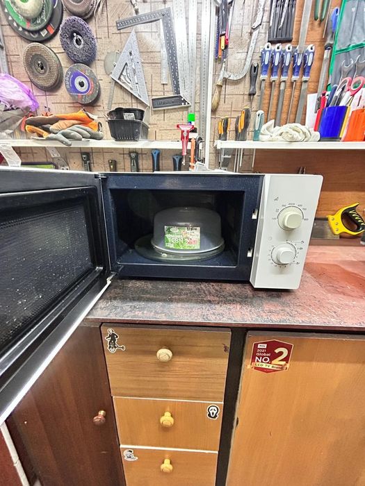 Продается микроволновка Samsung