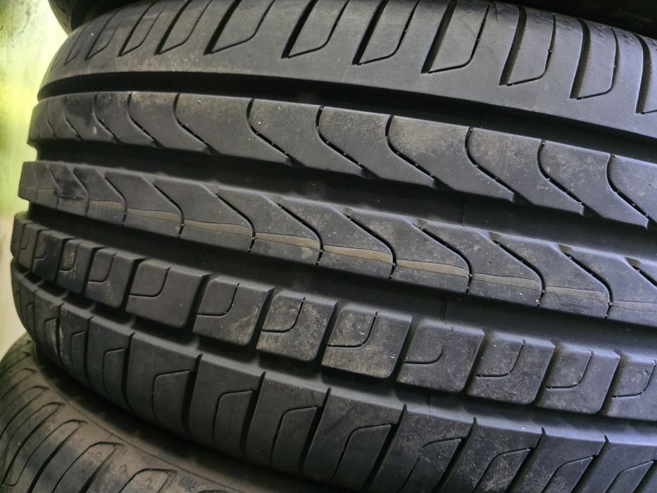 4бр Летни гуми 215 45 18 - Pirelli