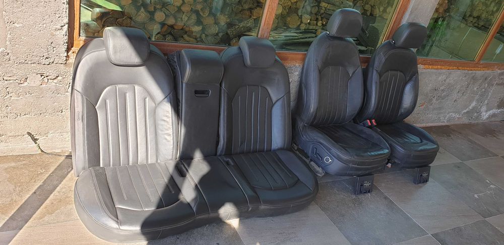 Кожен Салон AUDI A8