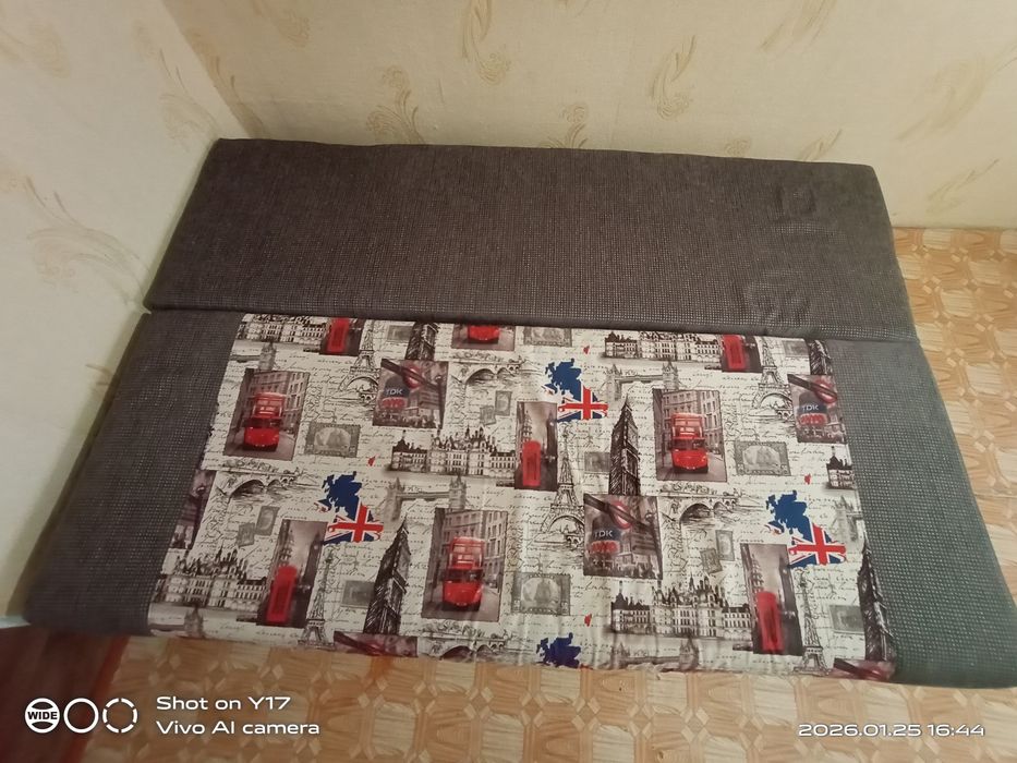 Продам раскладной диван