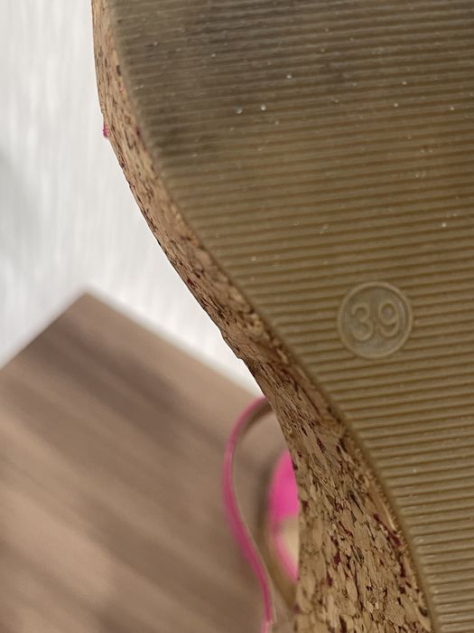 Босоножки лето р39