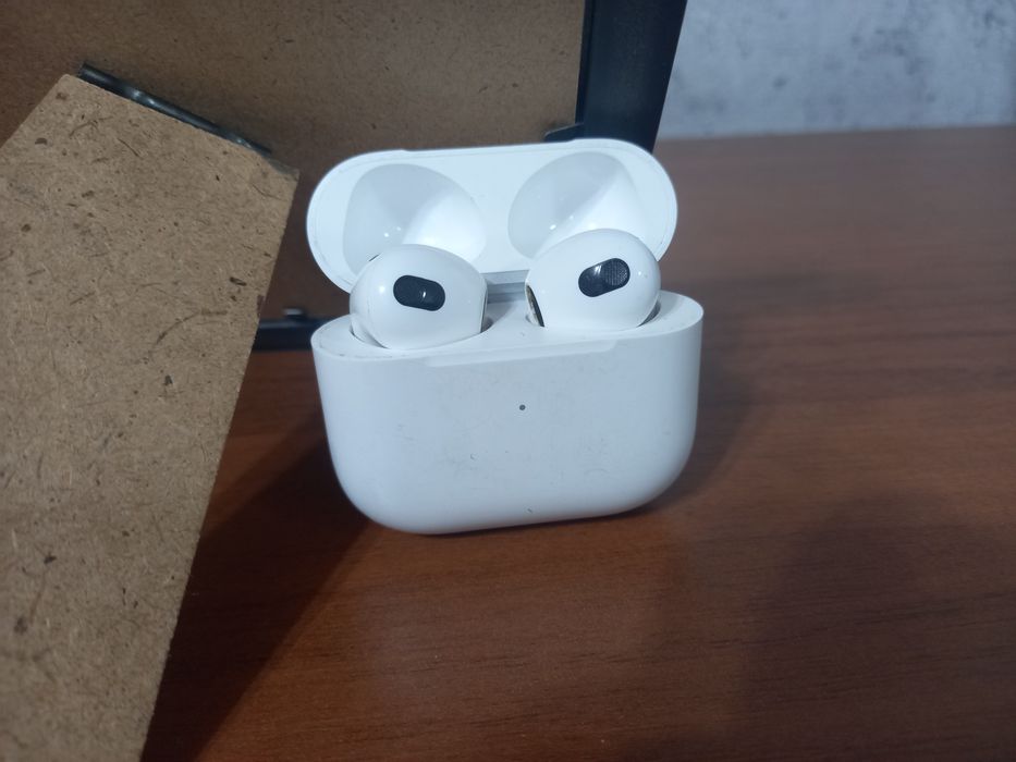 Самсунг а31 экран чуть подгорел только обмен