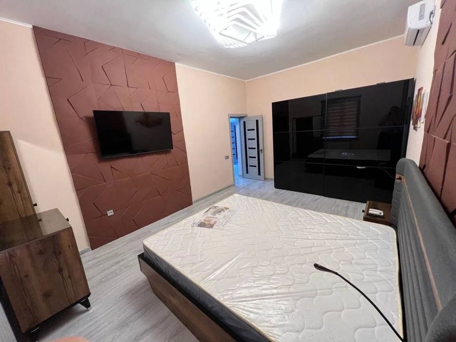 Сдается дом на 3,6 соток в Яккасарайском районе, ( н673 )