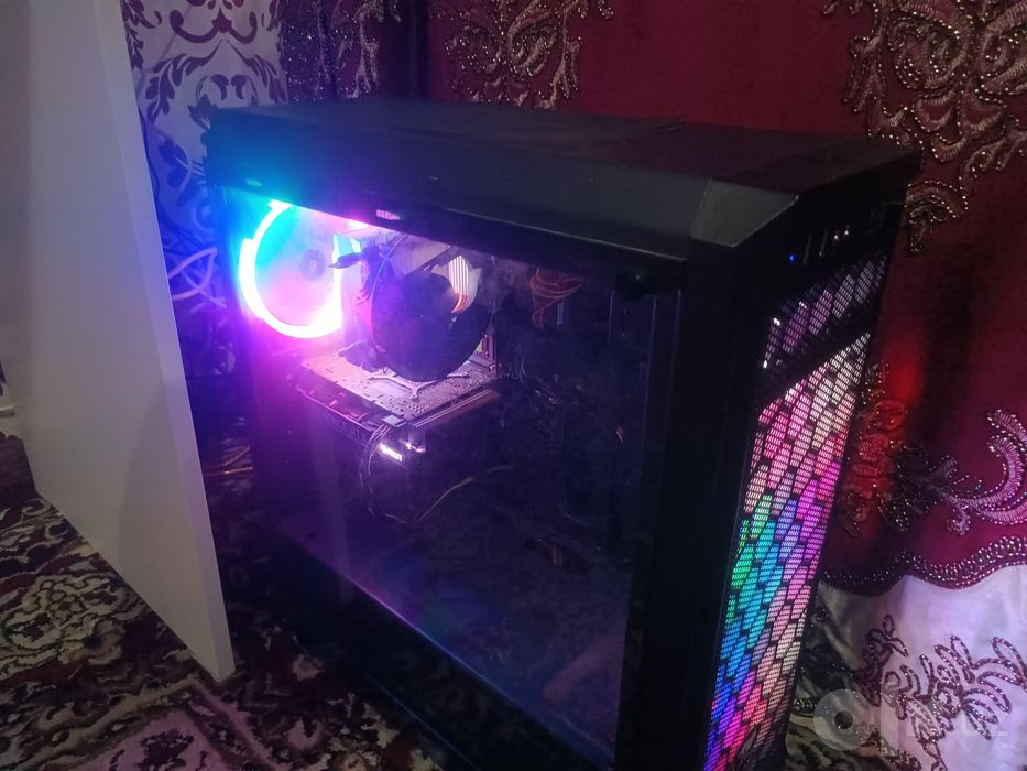 Gaming Kompyuter Setap .
