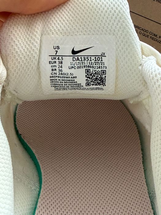 Nike маратонки 37