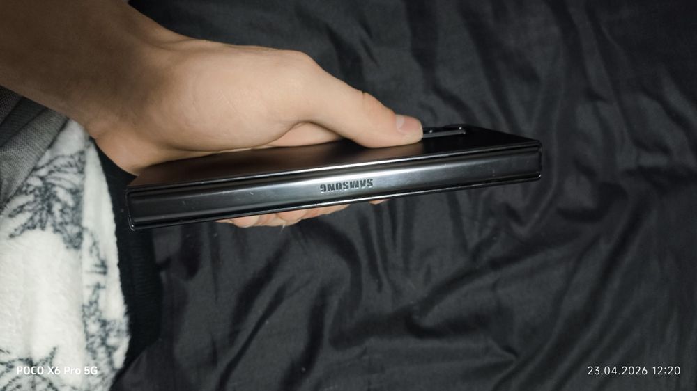 Samsung Galaxy Z Fold4