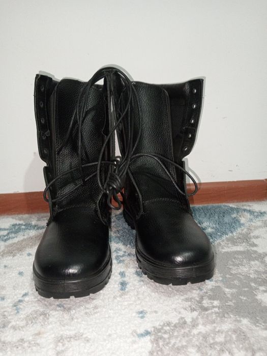 Жаздық берцы сатылады...