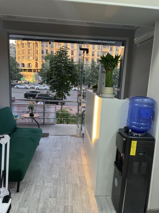 Услуга Маникюра и педикюра  на Паркентском