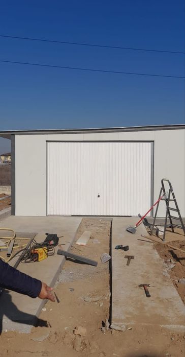 Vând garaj auto din panouri sandwich sau magazine