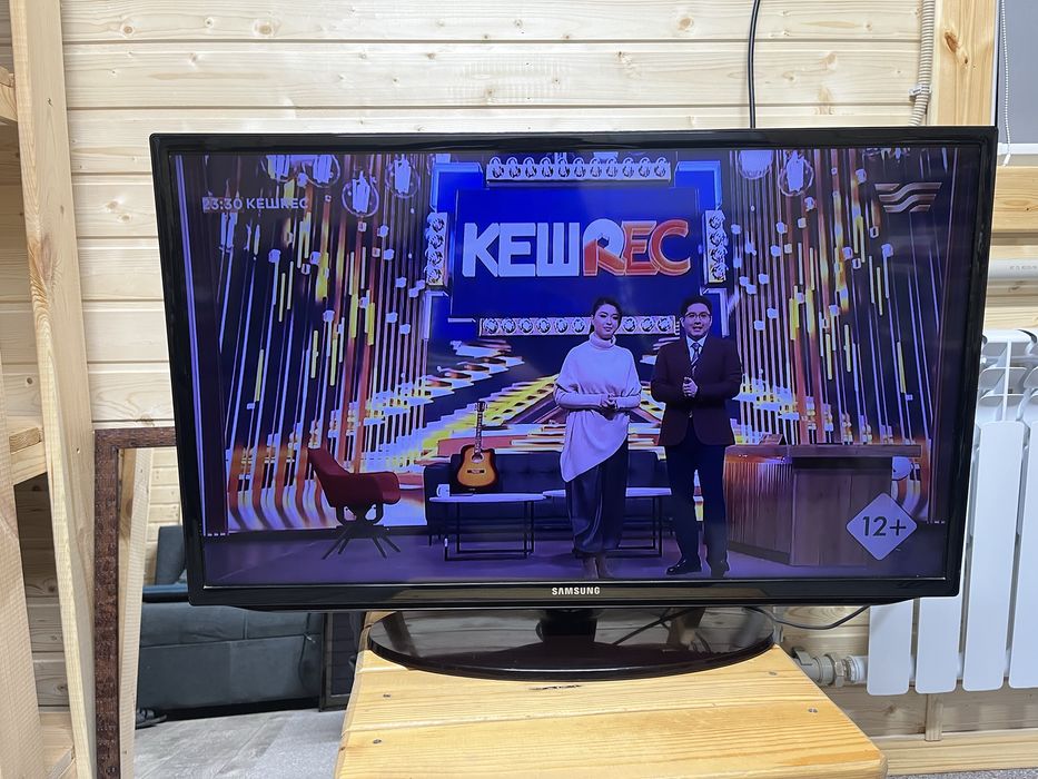 Телевизор самсунг в отличном состоянии